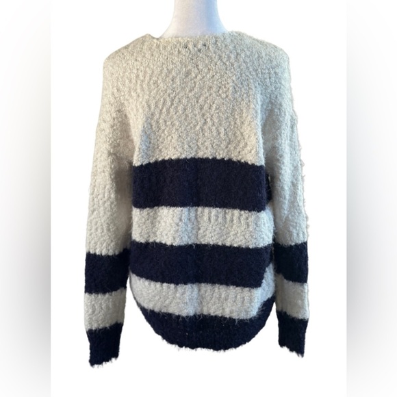 Knox Rose Striped Fuzzy Sweater - Picture 4 of 5